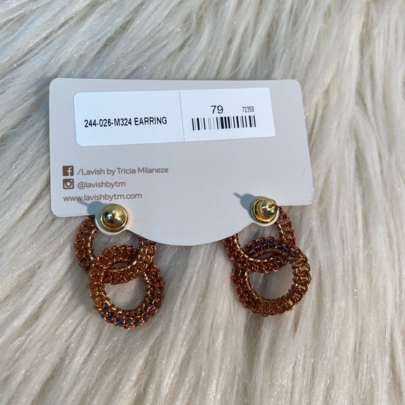 Small Caramel Copper Crochet Links Beaded Earrings - Picture 8 of 8